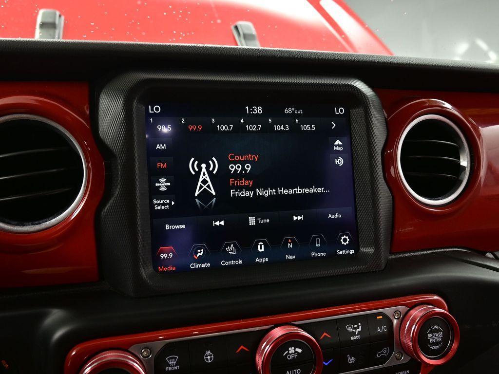 used 2020 Jeep Wrangler Unlimited car, priced at $30,400