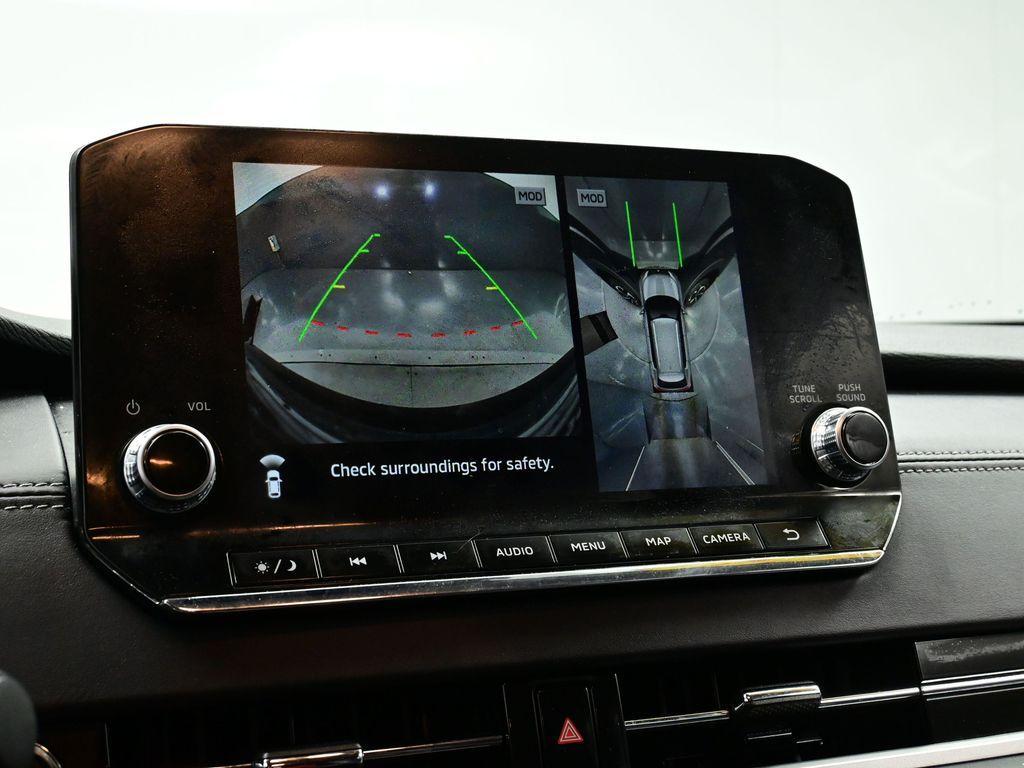 used 2024 Mitsubishi Outlander car, priced at $27,500