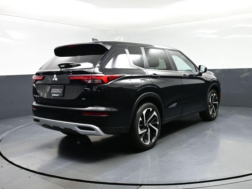 used 2024 Mitsubishi Outlander car, priced at $27,500
