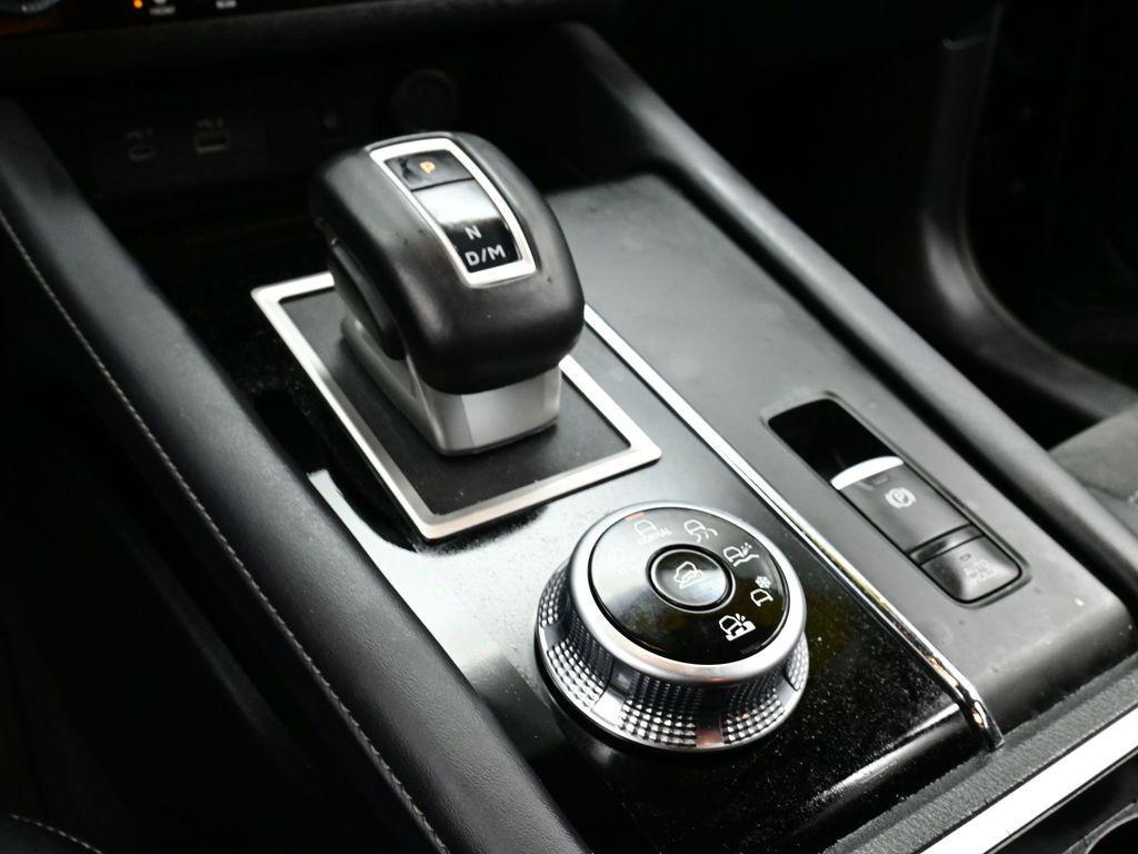 used 2024 Mitsubishi Outlander car, priced at $27,500