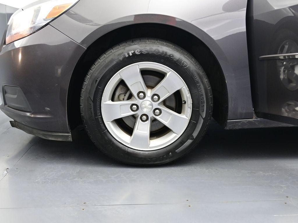 used 2013 Chevrolet Malibu car, priced at $7,350