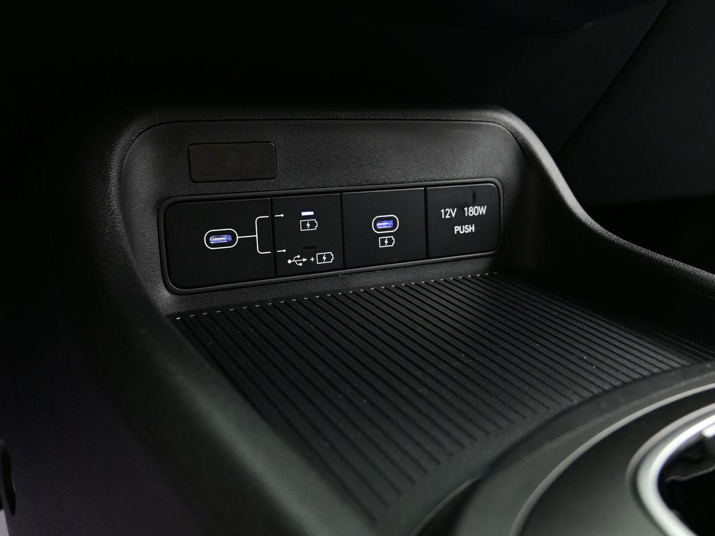 new 2025 Hyundai Kona car, priced at $29,599
