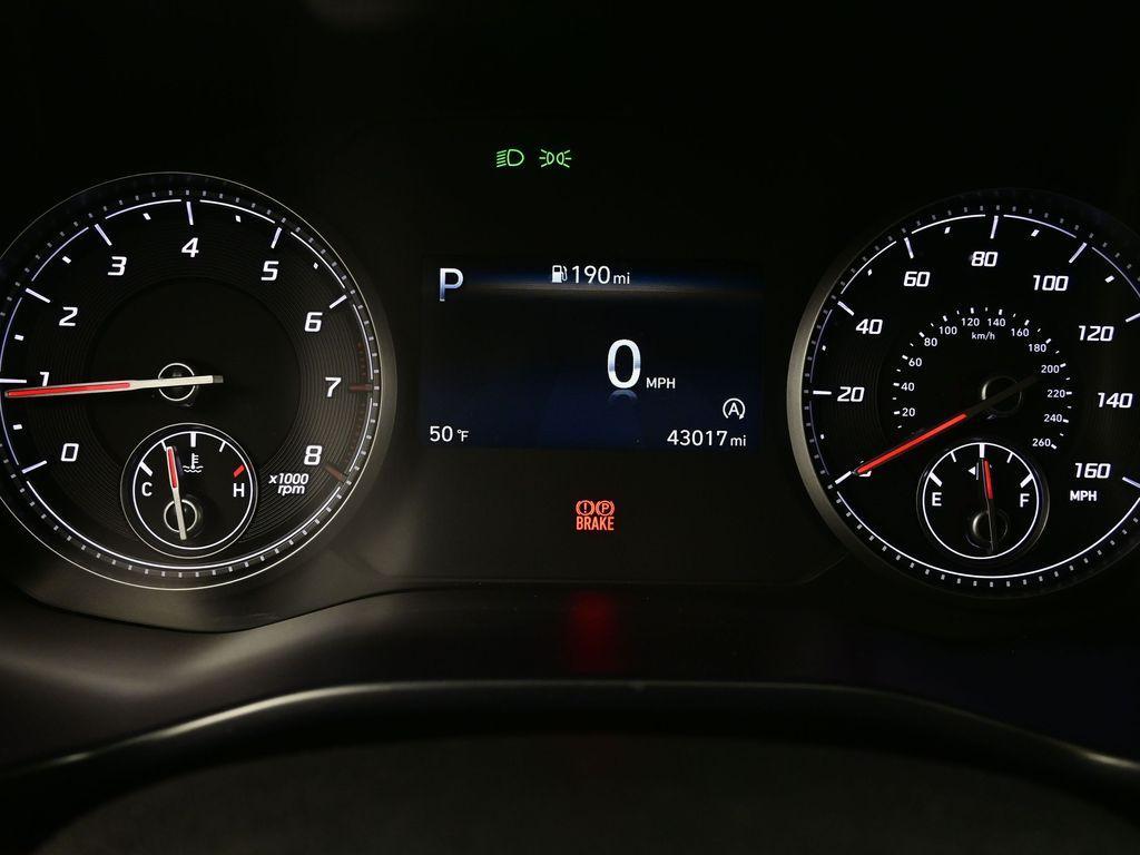 used 2023 Hyundai Santa Fe car, priced at $26,000