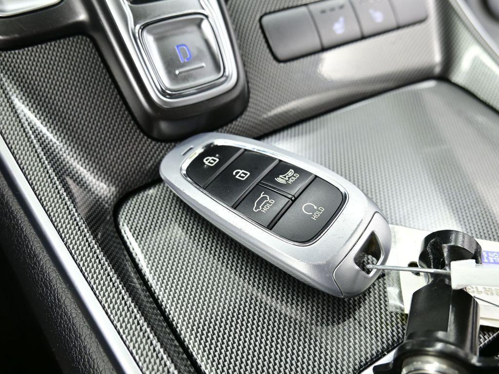 used 2023 Hyundai Santa Fe car, priced at $26,000