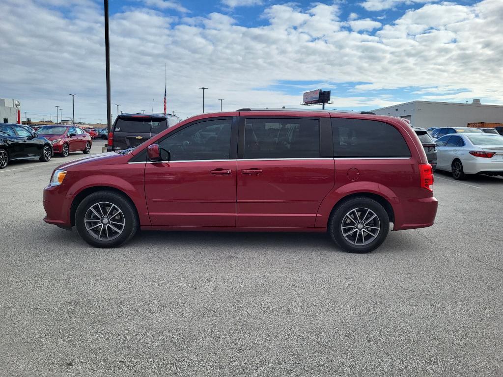 used 2016 Dodge Grand Caravan car, priced at $8,500