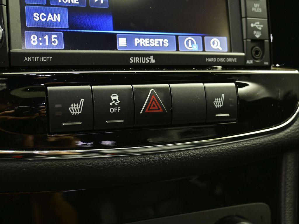used 2014 Chrysler 200 car