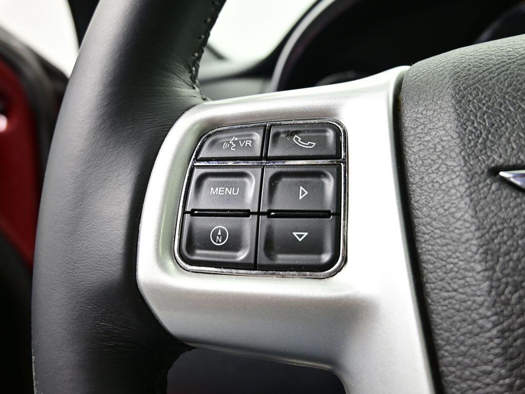 used 2014 Chrysler 200 car
