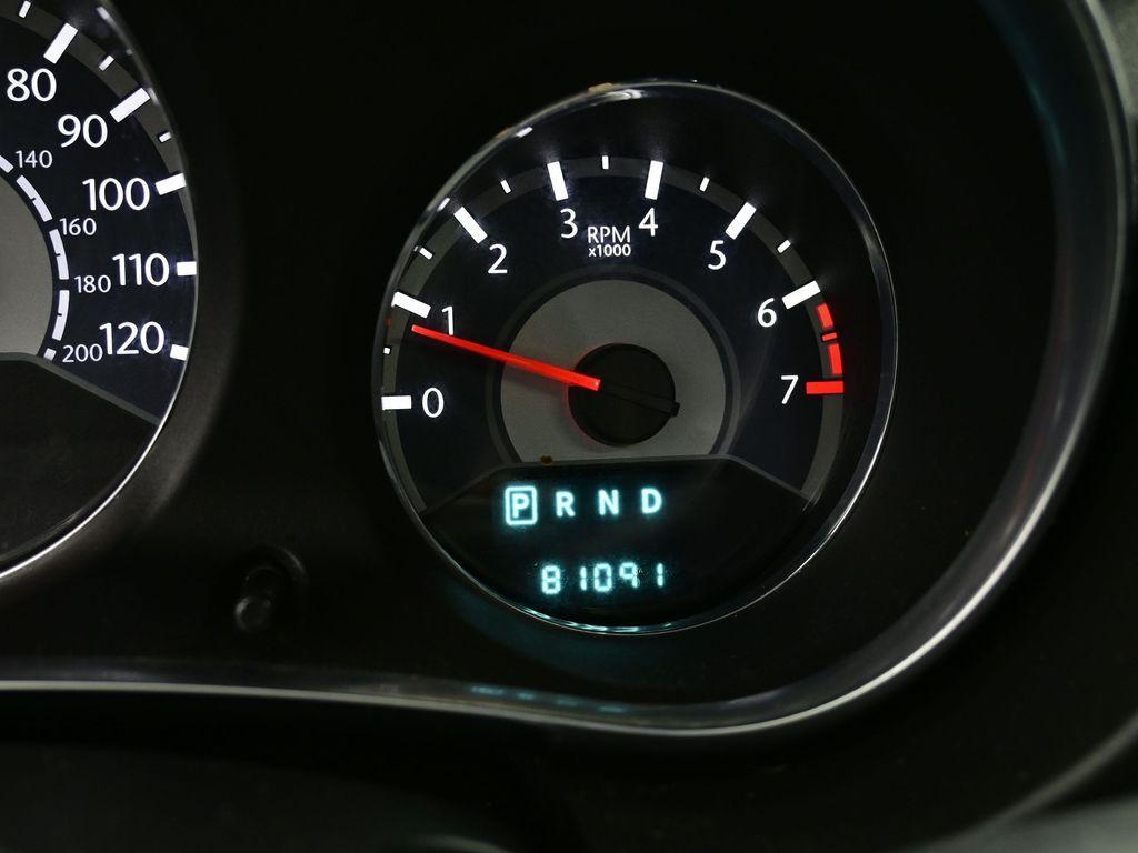 used 2014 Chrysler 200 car