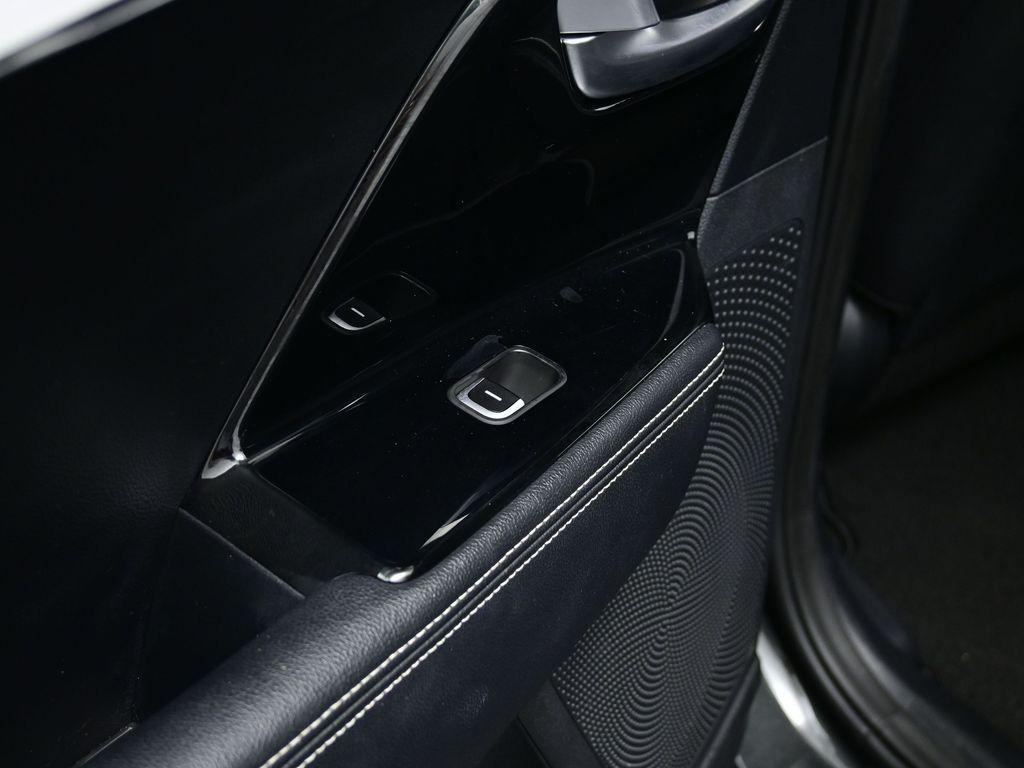 used 2022 Kia Niro EV car, priced at $21,000