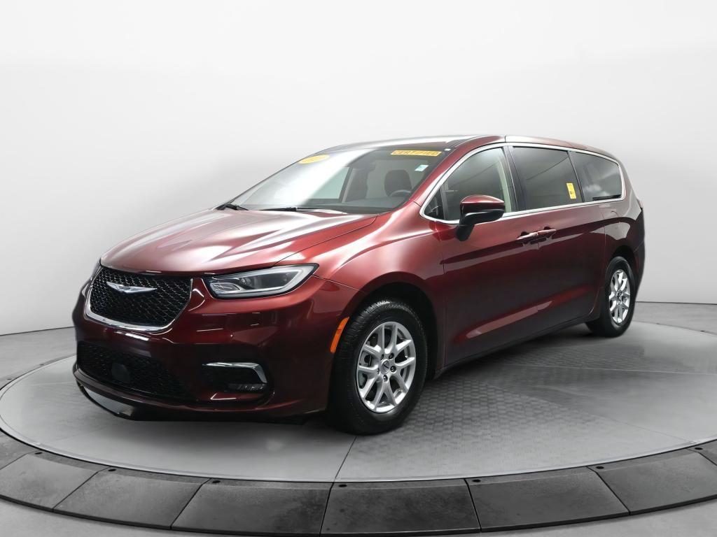 used 2023 Chrysler Pacifica car, priced at $24,850