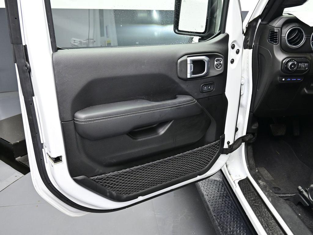 used 2021 Jeep Wrangler Unlimited 4xe car, priced at $36,000