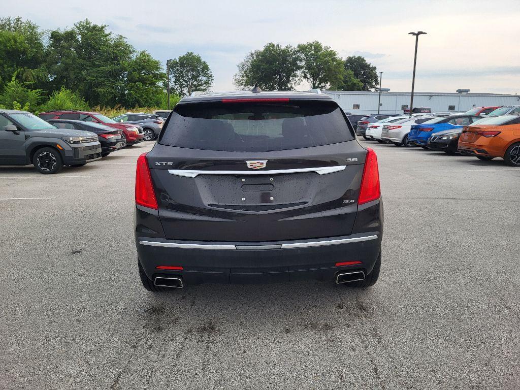used 2018 Cadillac XT5 car, priced at $12,000