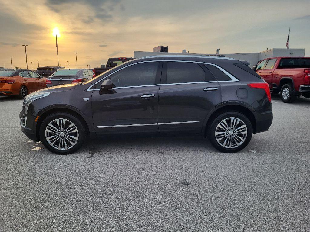 used 2018 Cadillac XT5 car, priced at $12,000