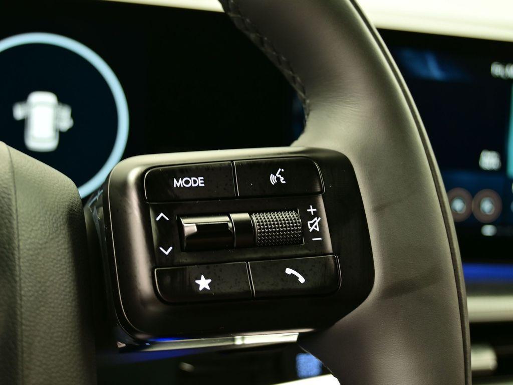 new 2025 Hyundai SANTA FE HEV car, priced at $51,310