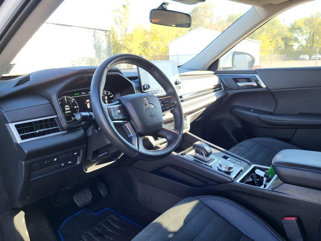used 2024 Mitsubishi Outlander PHEV car, priced at $31,000