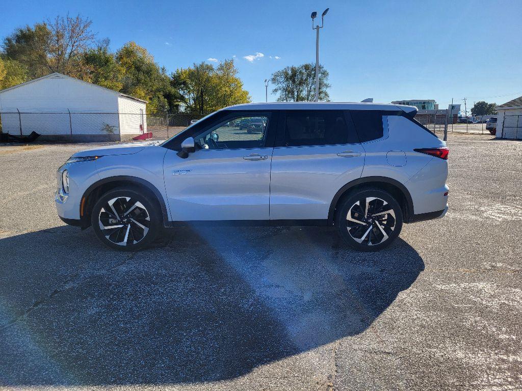 used 2024 Mitsubishi Outlander PHEV car, priced at $31,000
