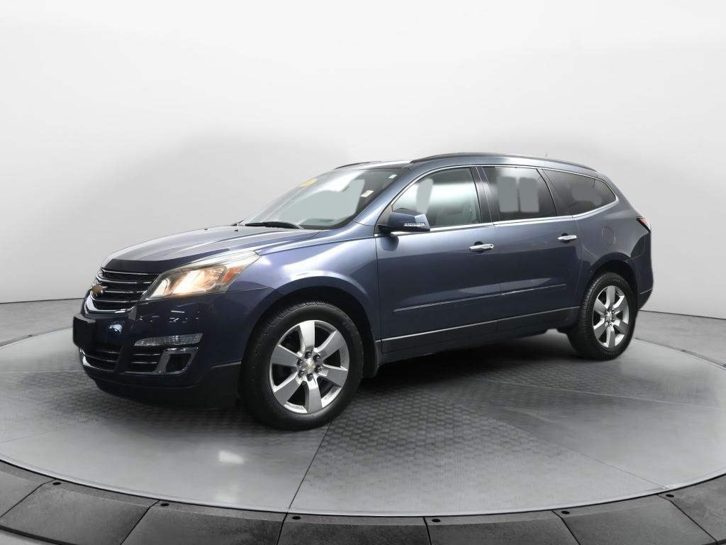 used 2014 Chevrolet Traverse car, priced at $9,900