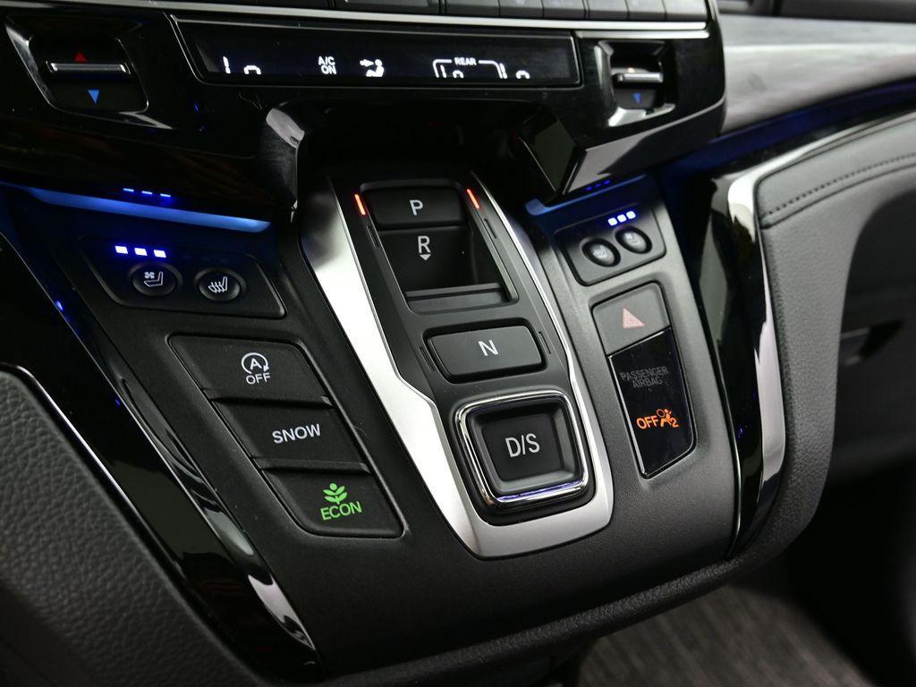 used 2025 Honda Odyssey car, priced at $47,500