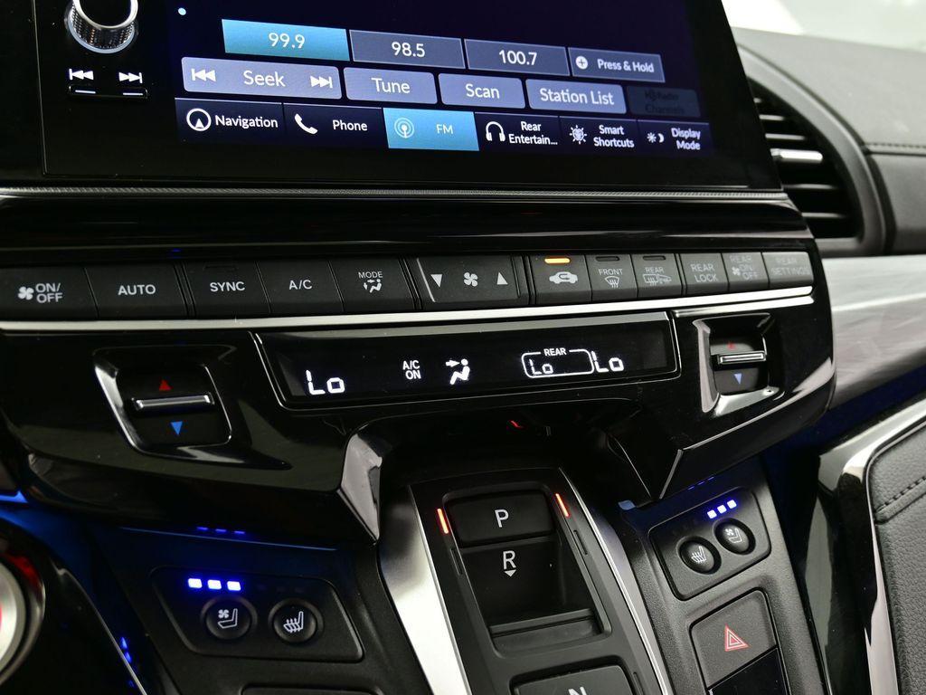 used 2025 Honda Odyssey car, priced at $47,500