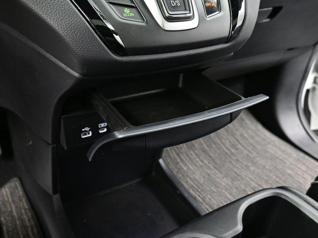 used 2025 Honda Odyssey car, priced at $47,500