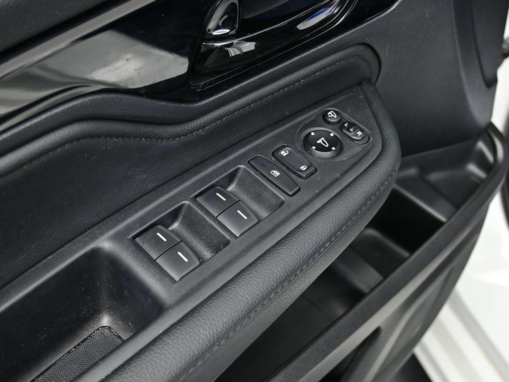 used 2025 Honda Odyssey car, priced at $47,500