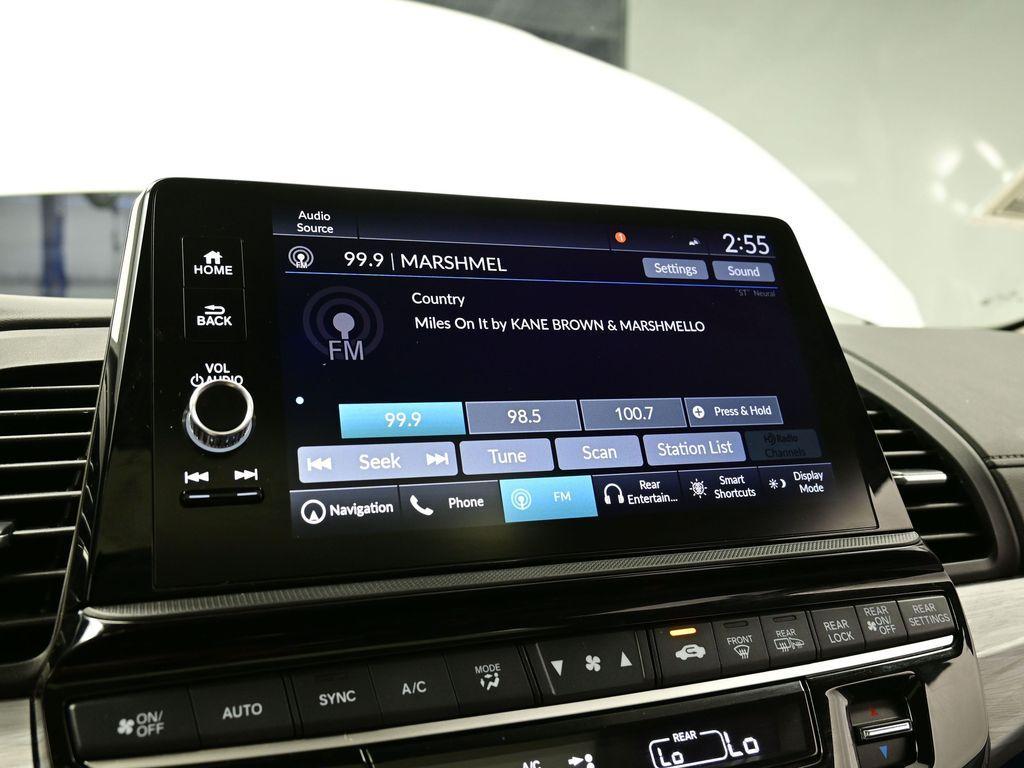 used 2025 Honda Odyssey car, priced at $47,500