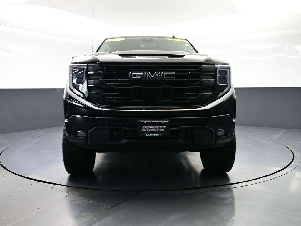 used 2022 GMC Sierra 1500 car, priced at $44,950