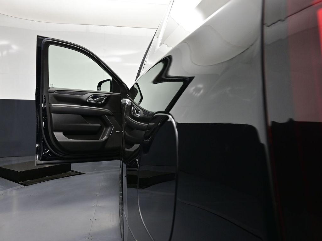 used 2022 GMC Yukon XL car, priced at $52,500