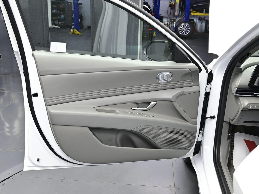 new 2025 Hyundai Elantra car, priced at $24,904