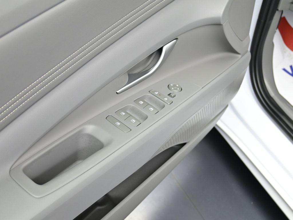 new 2025 Hyundai Elantra car, priced at $24,904