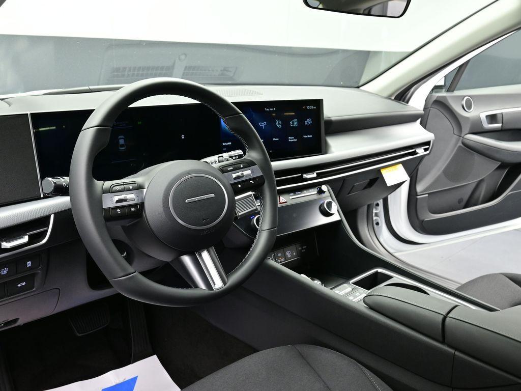 new 2025 Hyundai Sonata Hybrid car