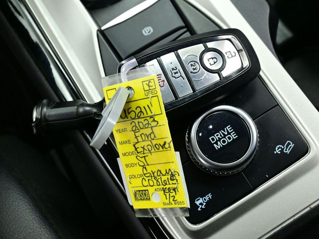 used 2023 Ford Explorer car, priced at $46,850