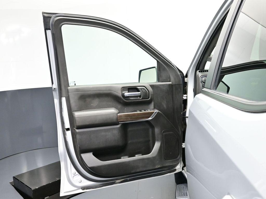 used 2022 Chevrolet Silverado 1500 Limited car, priced at $31,500