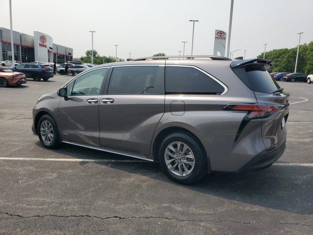 used 2021 Toyota Sienna car, priced at $34,917