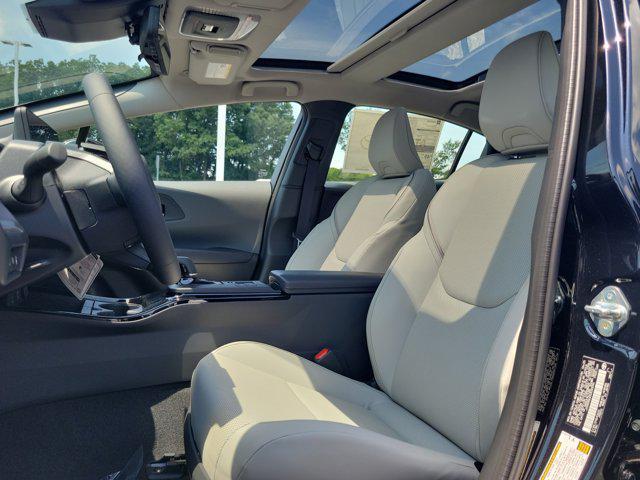 new 2025 Toyota Prius car, priced at $38,054