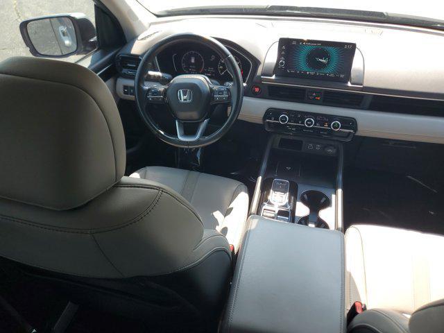 used 2023 Honda Pilot car, priced at $40,919