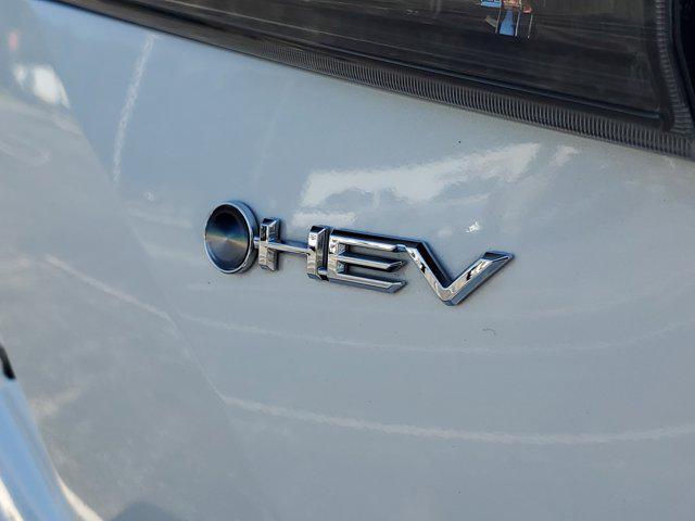 used 2025 Toyota Highlander Hybrid car, priced at $55,417