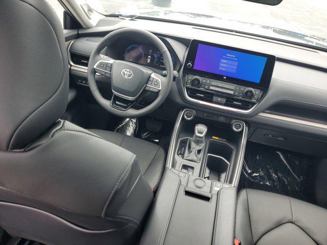 new 2025 Toyota Grand Highlander car, priced at $59,361