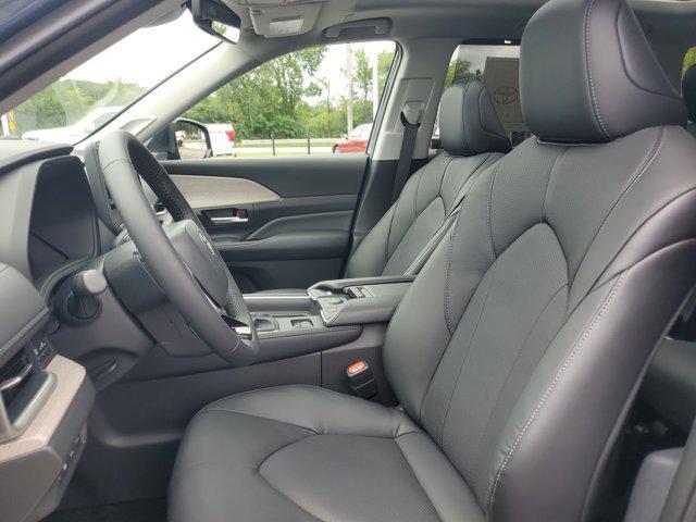 new 2025 Toyota Grand Highlander car, priced at $59,361