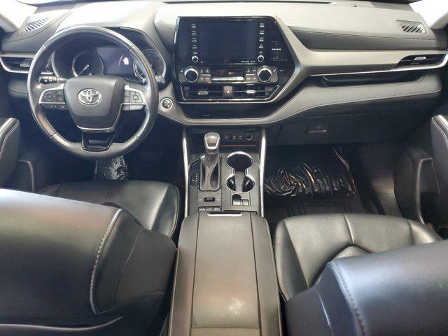 used 2021 Toyota Highlander car, priced at $36,993