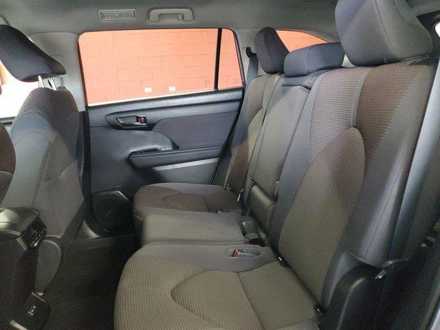 used 2023 Toyota Highlander car, priced at $36,925