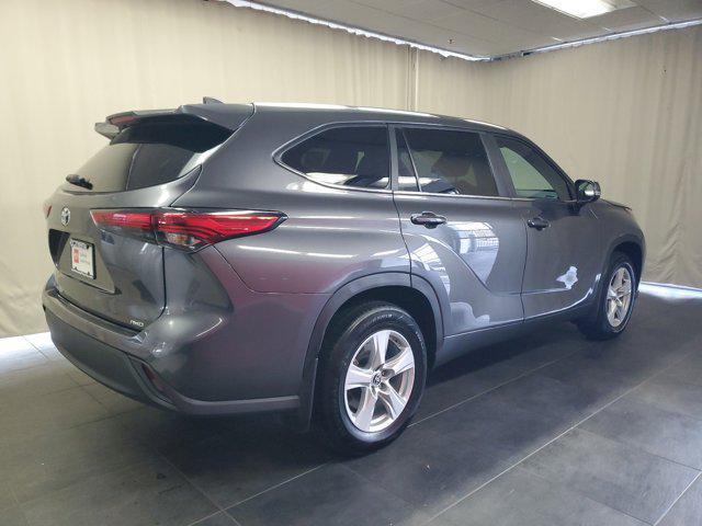 used 2023 Toyota Highlander car, priced at $36,925