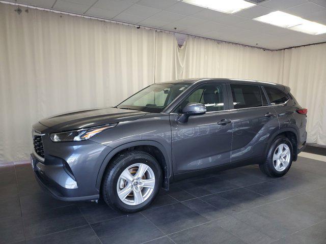 used 2023 Toyota Highlander car, priced at $36,925