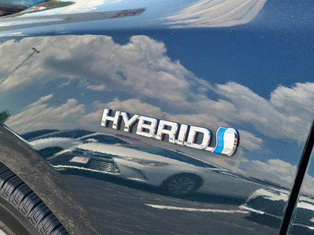 used 2014 Toyota Camry Hybrid car, priced at $12,965