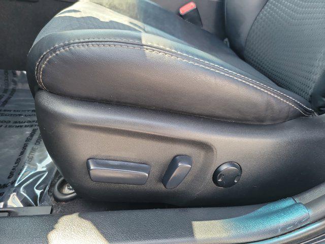 used 2014 Toyota Camry Hybrid car, priced at $12,965