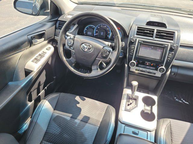 used 2014 Toyota Camry Hybrid car, priced at $12,965