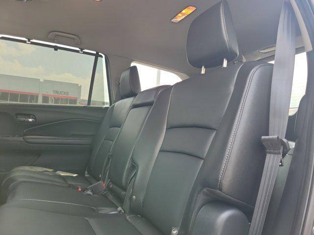used 2021 Honda Pilot car, priced at $33,925