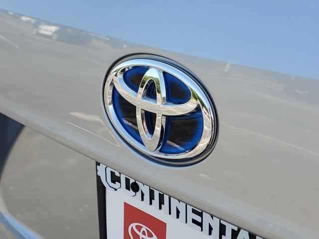 used 2024 Toyota Highlander Hybrid car, priced at $41,988