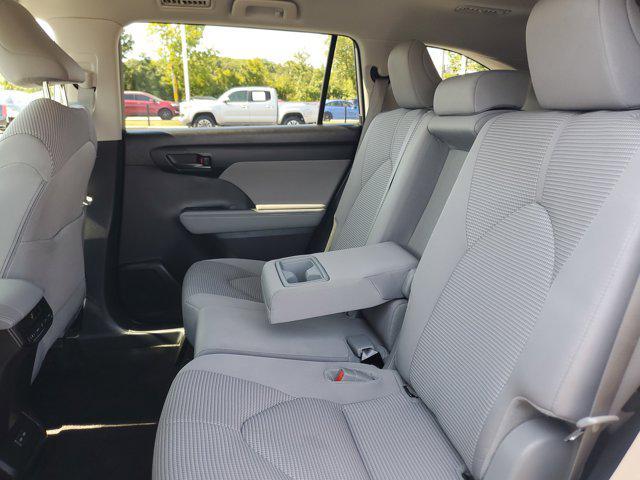 used 2024 Toyota Highlander Hybrid car, priced at $41,988