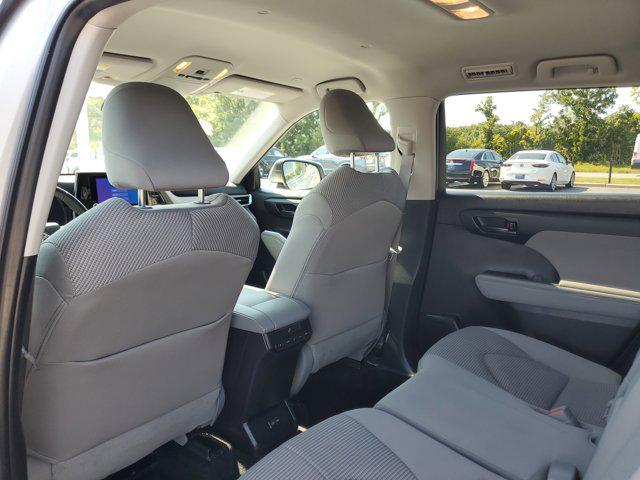 used 2024 Toyota Highlander Hybrid car, priced at $41,988